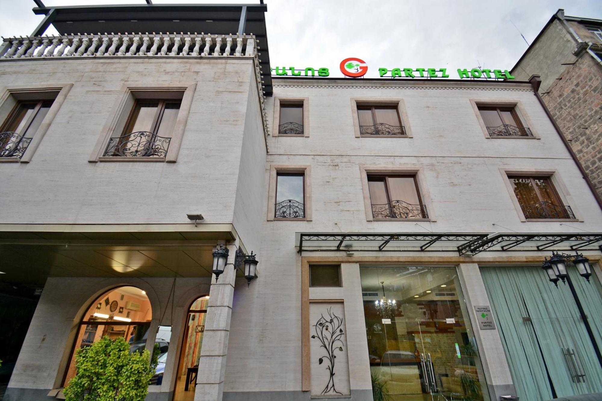Hotel Partiez Erivan Exterior foto